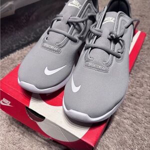 Women’s Nike Hakata Sports Sneakers